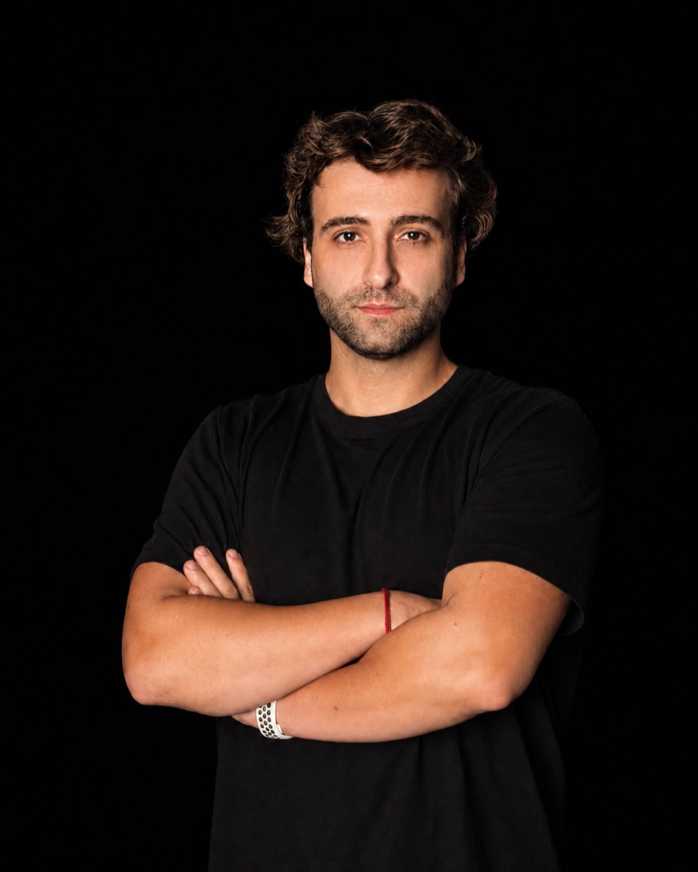 Retrato de Karlos Hernández, desarrollador web en Valencia
